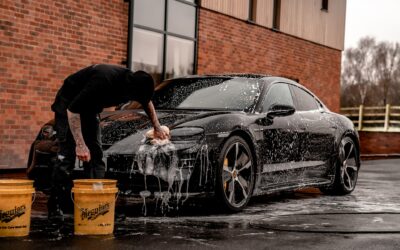 Manual car washing at home. How to give your vehicle a new shine?